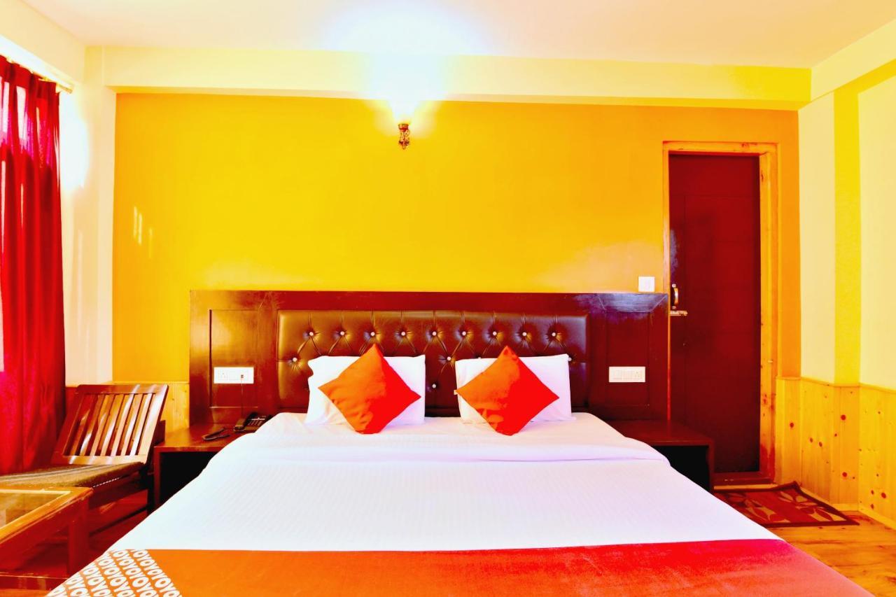Oyo Flagship 27062 Hotel Green View Manāli Exterior foto