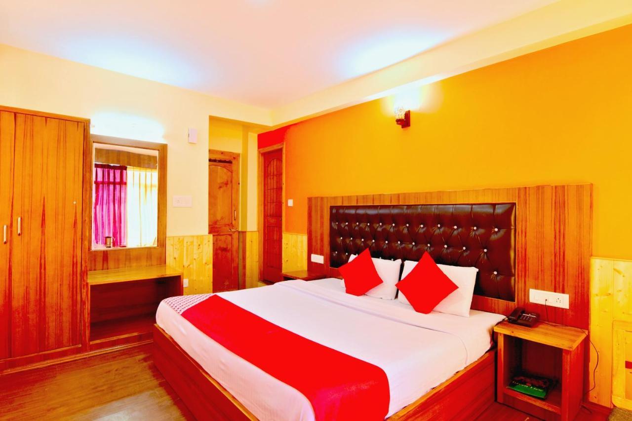 Oyo Flagship 27062 Hotel Green View Manāli Exterior foto